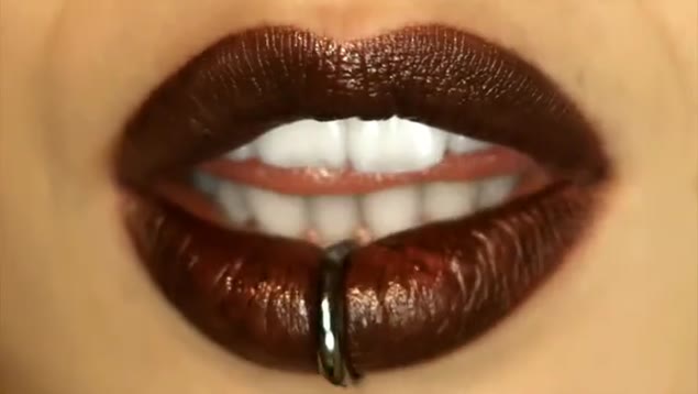 Stunning Girl Agrees to Fuck the Boss Just to Get the Job