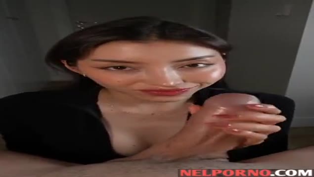 Gorgeous Babe Sucks Her Boyfriend's Dick with Real Passion