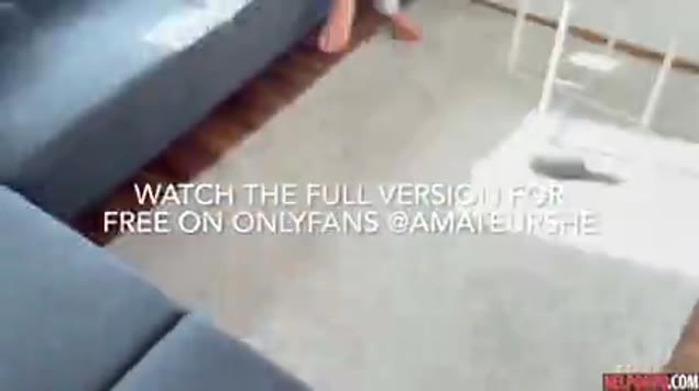 In homemade porn the girl seduced the guy with her juicy ass